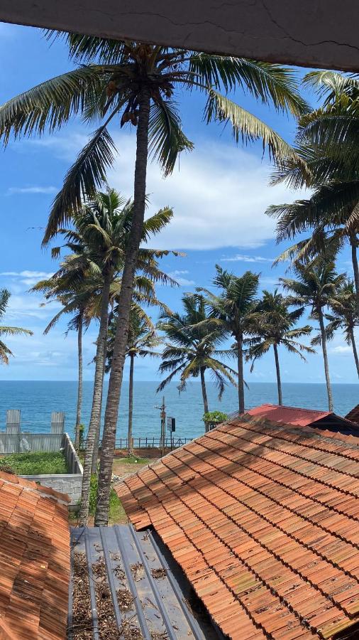 Paradise Inn Beach Resort Varkala Exterior foto