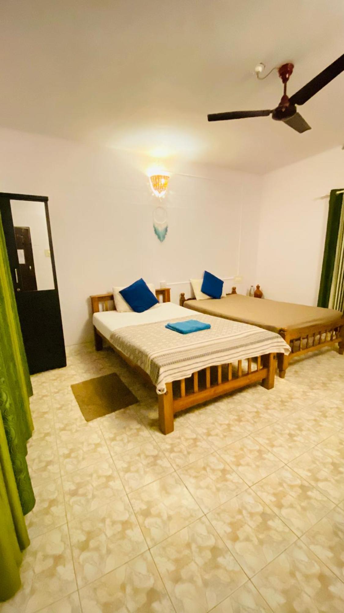 Paradise Inn Beach Resort Varkala Exterior foto